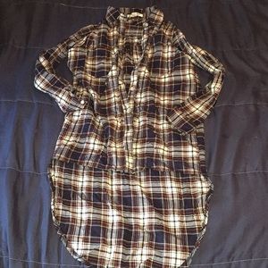 Low / High plaid long sleeve tee